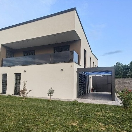 Quand faut-il déclarer une pergola et pourquoi ?